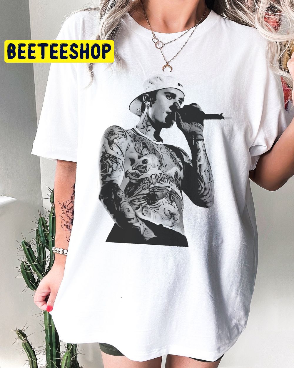 Justin Bieber Shirtless Trending Unisex Shirt Justin Bieber Shirtless Trending Unisex Shirt
