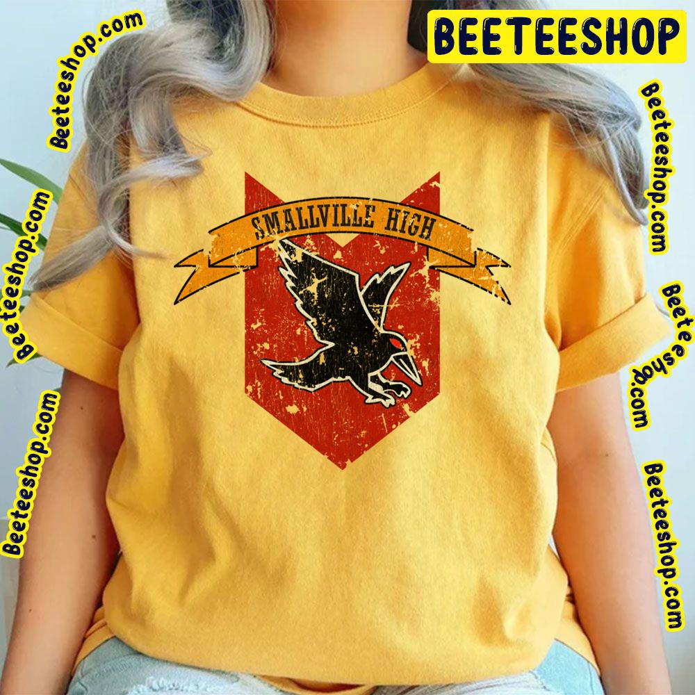 Smallville High School Crest Trending Unisex T-Shirt Smallville High School Crest Trending Unisex T-Shirt