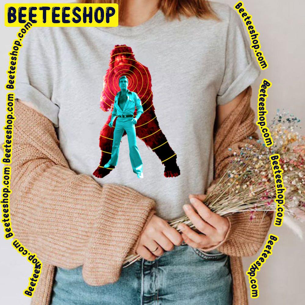 The Six Million Dollar Man Steve Austin V Bigfoot 1970s Pop Art Trending Unisex T-Shirt The Six Million Dollar Man Steve Austin V Bigfoot 1970s Pop Art Trending Unisex T-Shirt