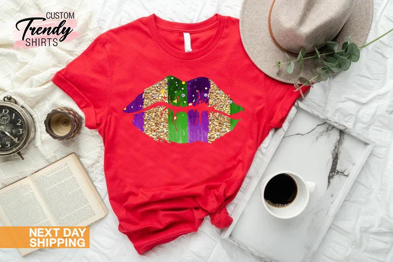 Womens Mardi Gras Lips Trending Unisex Shirt Womens Mardi Gras Lips Trending Unisex Shirt