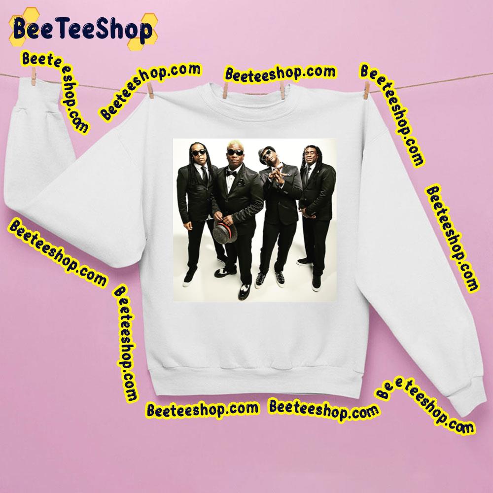 Members Living Colour Trending Unisex Sweatshirt Members Living Colour Trending Unisex Sweatshirt