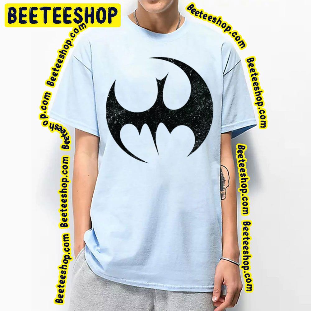 Bat Fist Trending Unisex T-Shirt Bat Fist Trending Unisex T-Shirt