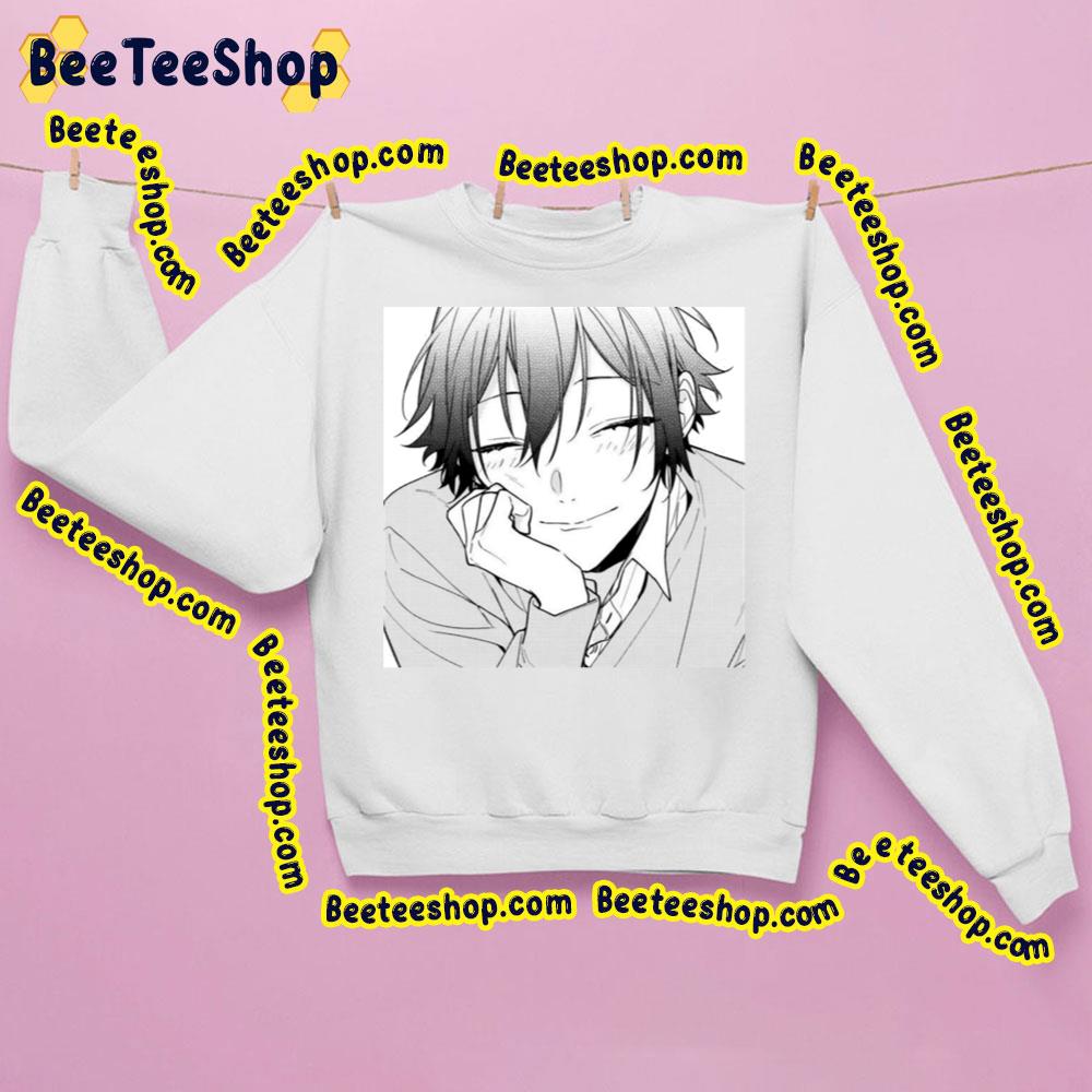 Smile Izumi Miyamura Hori-San To Miyamura-Kun Trending Unisex Sweatshirt Smile Izumi Miyamura Hori-San To Miyamura-Kun Trending Unisex Sweatshirt