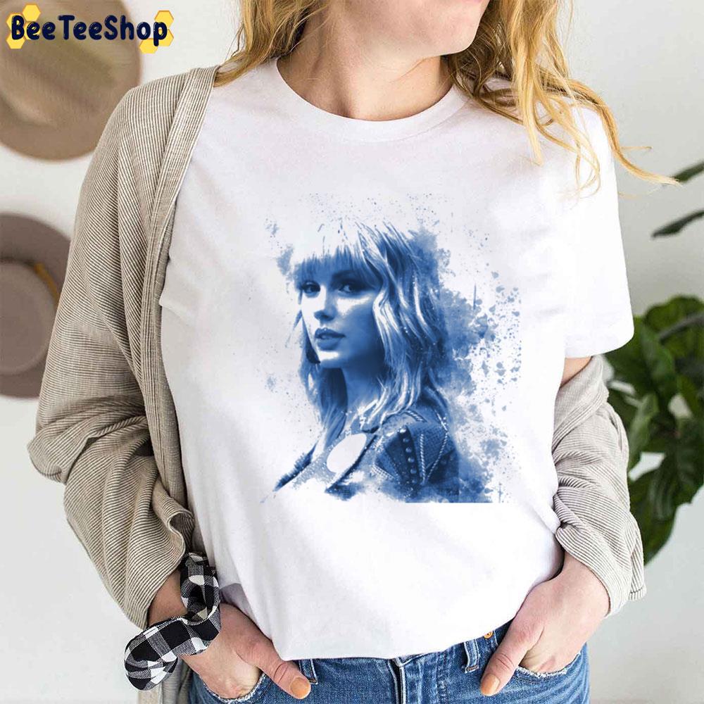 Taylor Swift In Vintage Artistic Style Trending Unisex T-Shirt Taylor Swift In Vintage Artistic Style Trending Unisex T-Shirt
