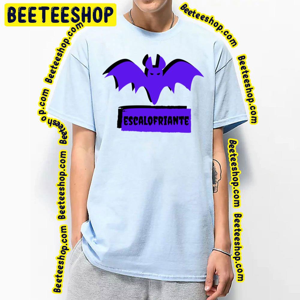 Blue Chilling Bat Murciélago Trending Unisex T-Shirt Blue Chilling Bat Murciélago Trending Unisex T-Shirt