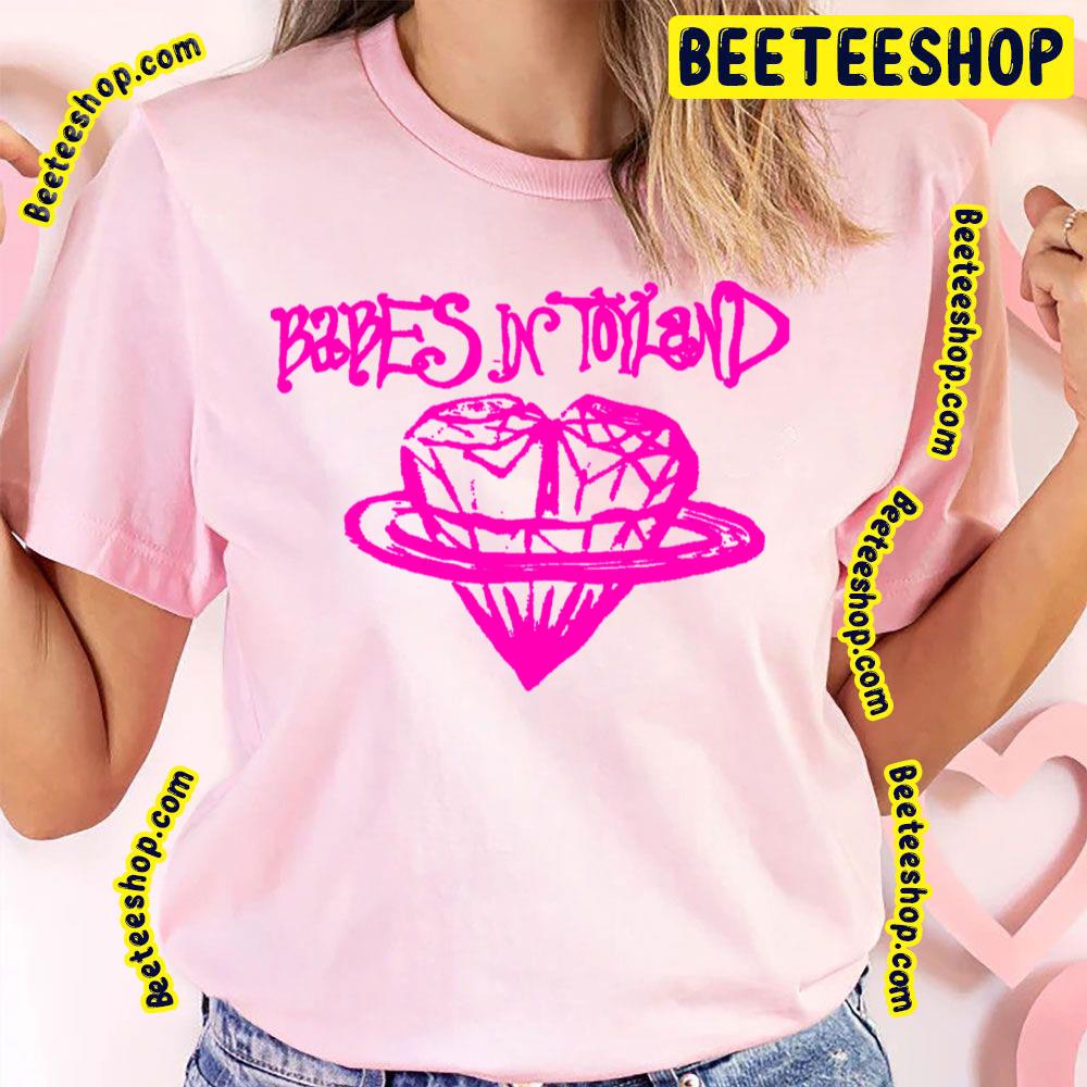Pink Heart Pussy Riot Trending Unisex T-Shirt Pink Heart Pussy Riot Trending Unisex T-Shirt