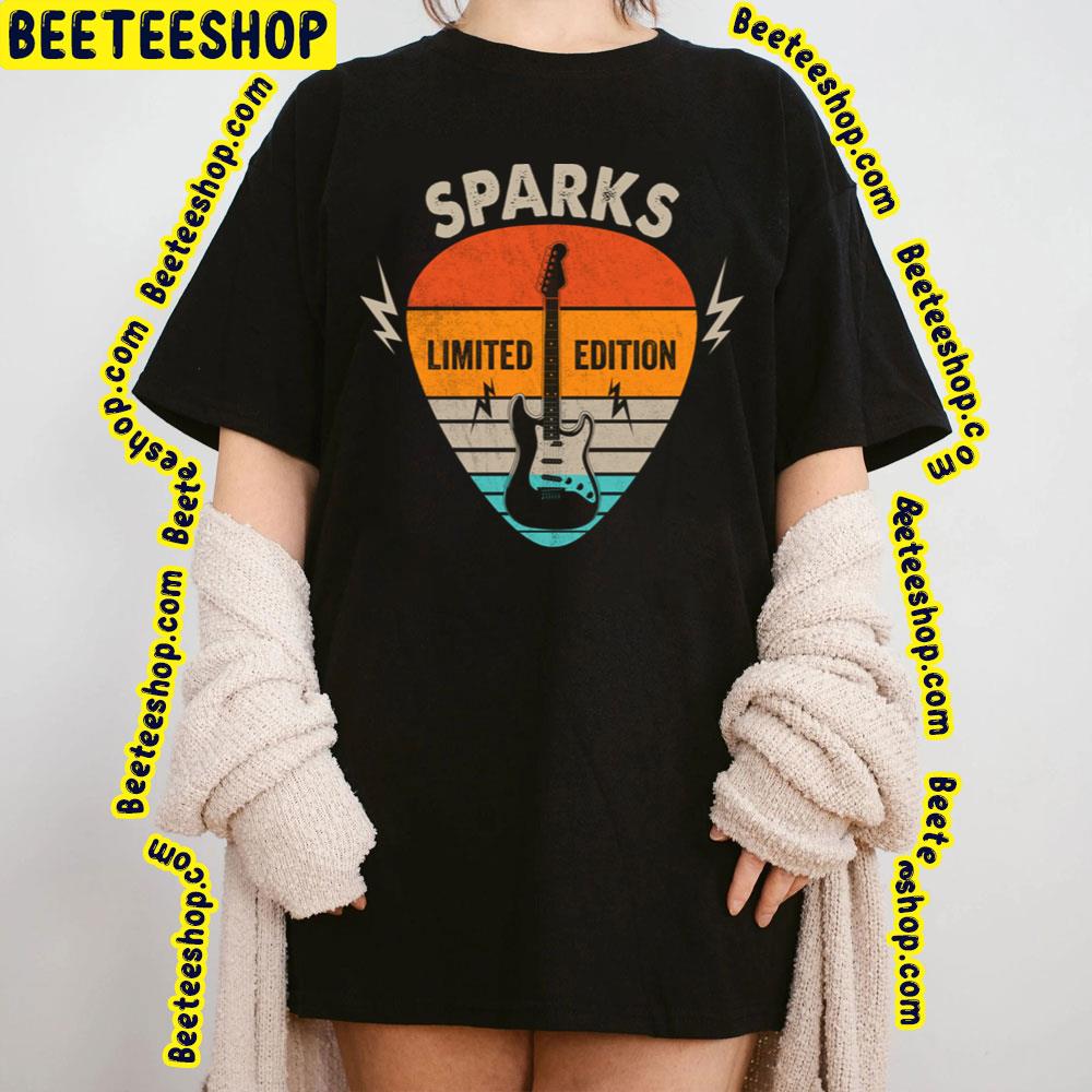 Guitar Pick Sparks Trending Unisex T-Shirt Guitar Pick Sparks Trending Unisex T-Shirt