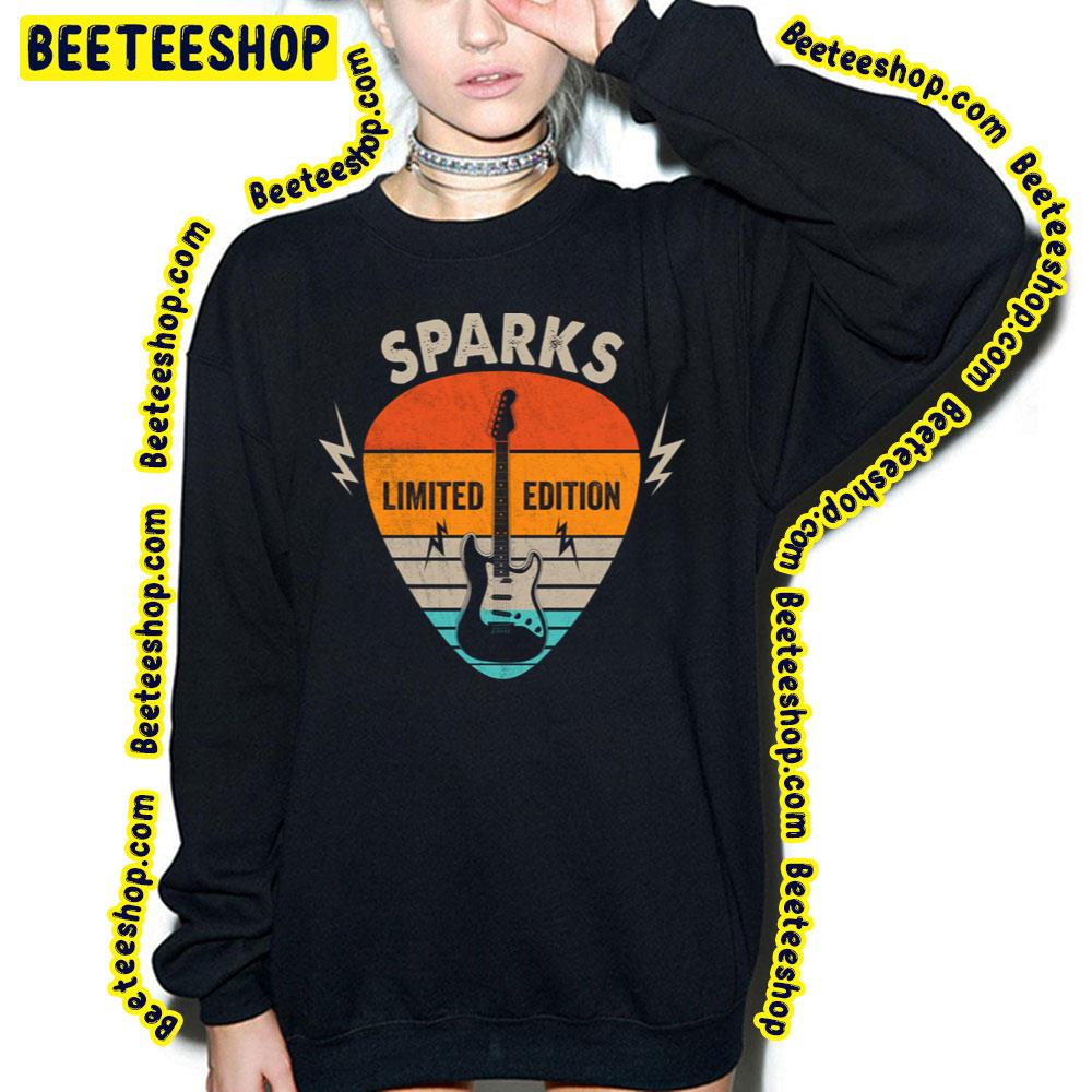 Guitar Pick Sparks Trending Unisex T-Shirt Guitar Pick Sparks Trending Unisex T-Shirt