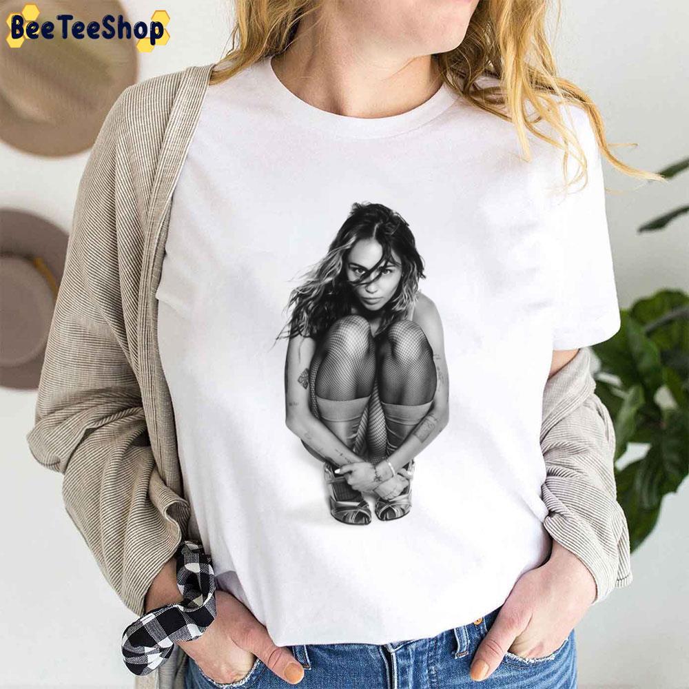 Miley Cyrus Used To Be Young 2023 New Song Beeteeshop Trending Unisex T-Shirt Miley Cyrus Used To Be Young 2023 New Song Beeteeshop Trending Unisex T-Shirt