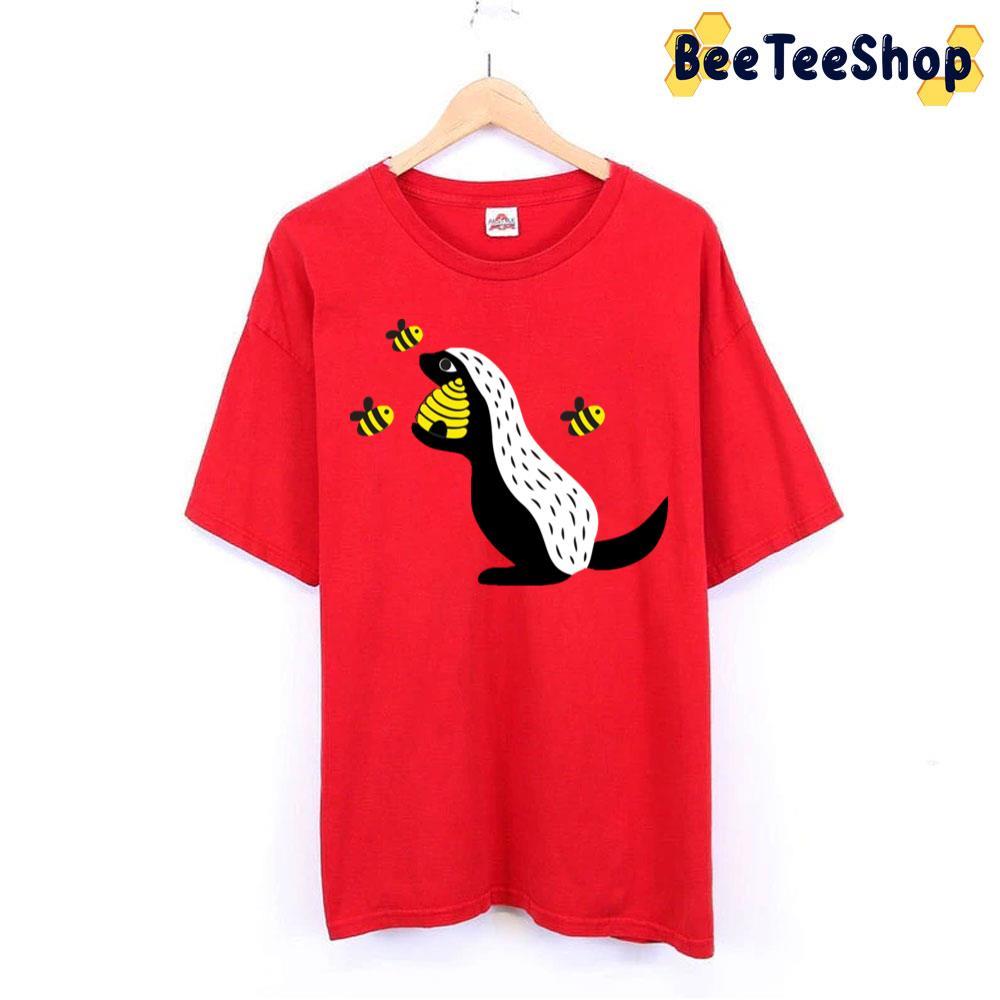 Loves Honey Honey Badger Beeteeshop Trending Unisex T-Shirt Loves Honey Honey Badger Beeteeshop Trending Unisex T-Shirt
