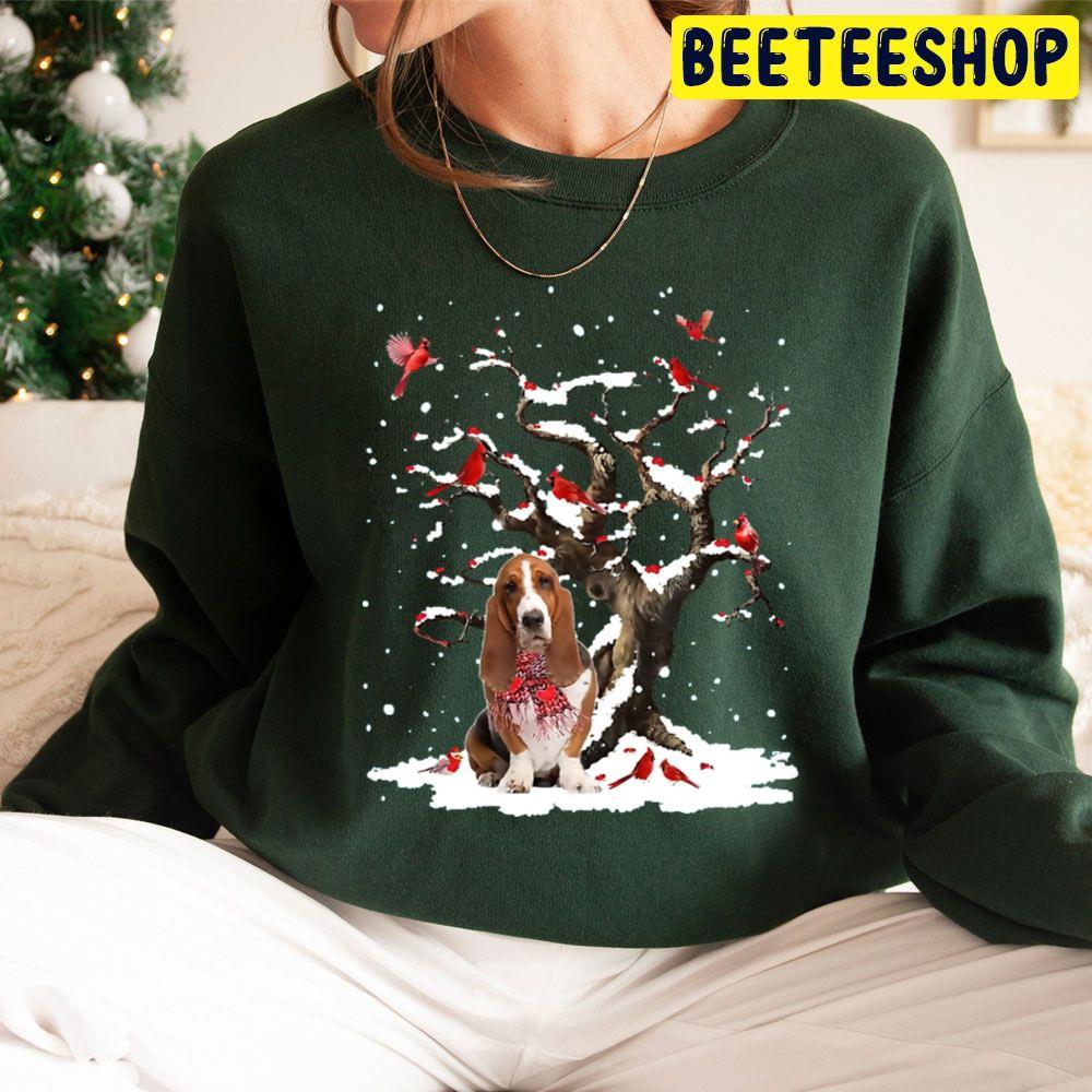 Basset Hound Scarf Cardinal Snow Christmas Beeteeshop Trending Unisex Sweatshirt Basset Hound Scarf Cardinal Snow Christmas Beeteeshop Trending Unisex Sweatshirt