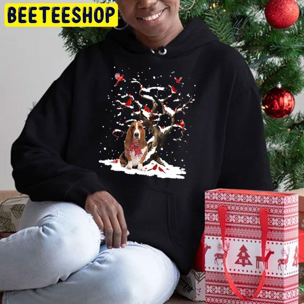 Basset Hound Scarf Cardinal Snow Christmas Beeteeshop Trending Unisex Sweatshirt Basset Hound Scarf Cardinal Snow Christmas Beeteeshop Trending Unisex Sweatshirt
