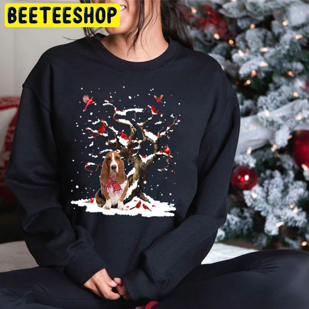 Basset Hound Scarf Cardinal Snow Christmas Beeteeshop Trending Unisex Sweatshirt Basset Hound Scarf Cardinal Snow Christmas Beeteeshop Trending Unisex Sweatshirt