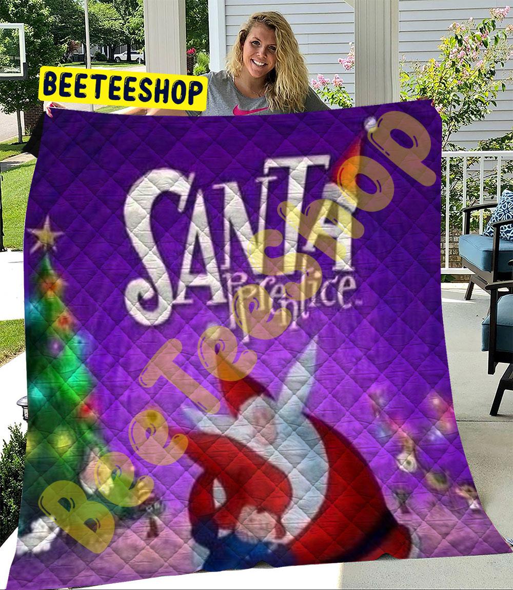 Santa's Apprentice 16 Trending Quilt Santa's Apprentice 16 Trending Quilt