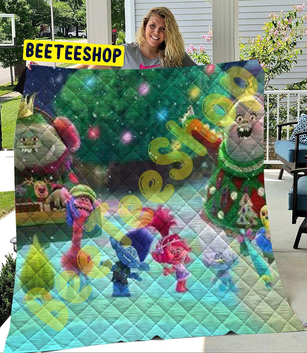 Trolls Holiday 08 Trending Quilt Trolls Holiday 08 Trending Quilt